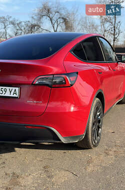 Внедорожник / Кроссовер Tesla Model Y 2023 в Кривом Роге