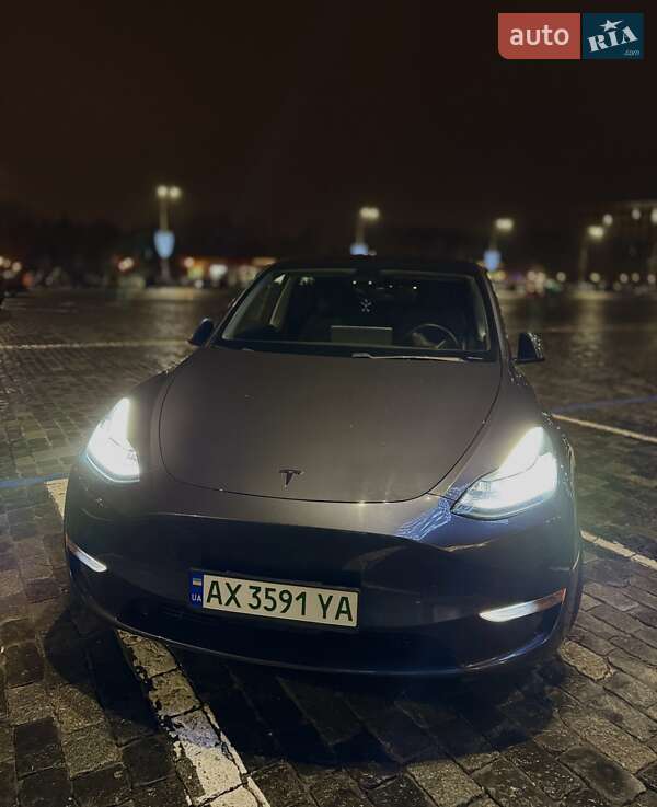 Позашляховик / Кросовер Tesla Model Y 2020 в Києві
