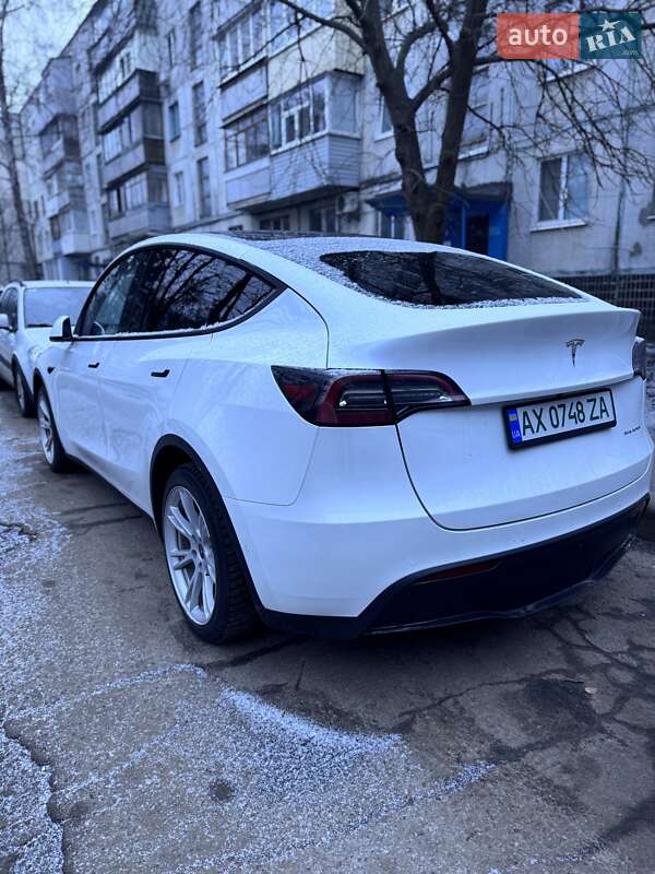 Внедорожник / Кроссовер Tesla Model Y 2021 в Харькове