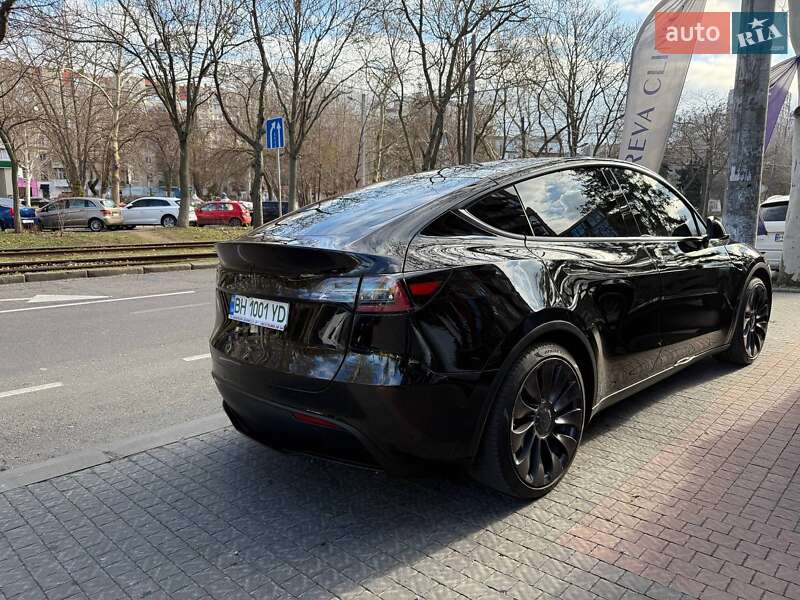 Внедорожник / Кроссовер Tesla Model Y 2020 в Одессе