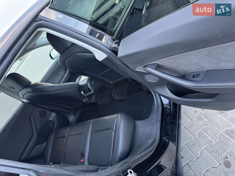 Внедорожник / Кроссовер Tesla Model Y 2022 в Одессе