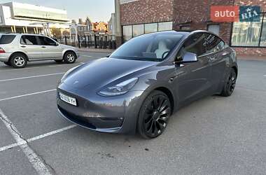 Позашляховик / Кросовер Tesla Model Y 2023 в Києві