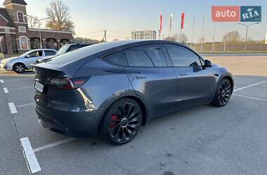 Позашляховик / Кросовер Tesla Model Y 2023 в Києві