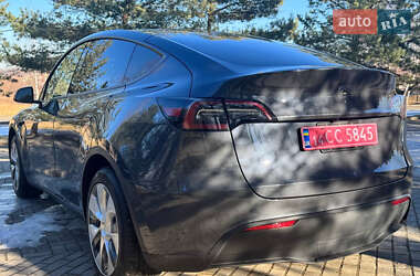 Внедорожник / Кроссовер Tesla Model Y 2024 в 