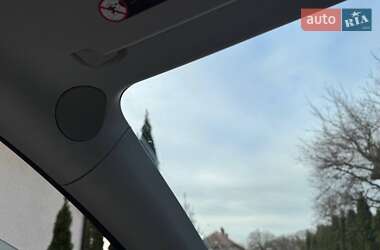 Внедорожник / Кроссовер Tesla Model Y 2024 в 