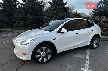 Внедорожник / Кроссовер Tesla Model Y 2021 в 