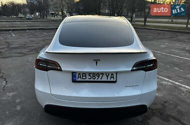 Внедорожник / Кроссовер Tesla Model Y 2021 в 