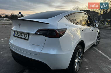 Внедорожник / Кроссовер Tesla Model Y 2021 в 