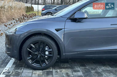 Внедорожник / Кроссовер Tesla Model Y 2023 в 