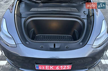 Внедорожник / Кроссовер Tesla Model Y 2023 в 