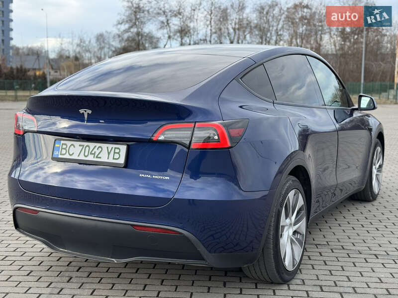 Внедорожник / Кроссовер Tesla Model Y 2020 в Львове