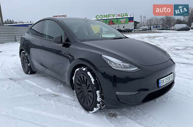 Позашляховик / Кросовер Tesla Model Y 2021 в Рівному