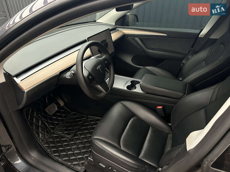 Позашляховик / Кросовер Tesla Model Y 2023 в Києві
