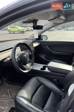 Внедорожник / Кроссовер Tesla Model Y 2021 в 