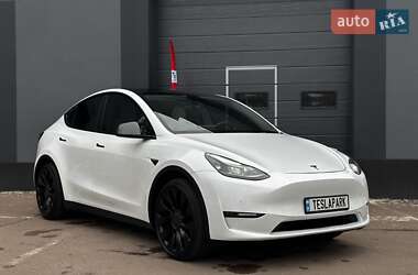 Внедорожник / Кроссовер Tesla Model Y 2021 в Киеве