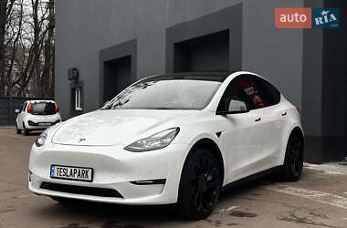 Внедорожник / Кроссовер Tesla Model Y 2021 в Киеве