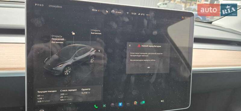 Внедорожник / Кроссовер Tesla Model Y 2024 в Киеве