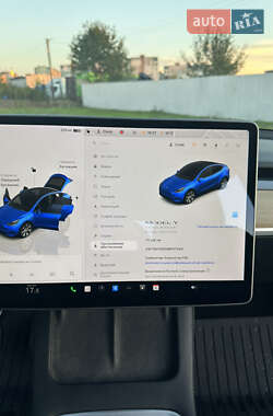 Внедорожник / Кроссовер Tesla Model Y 2022 в 