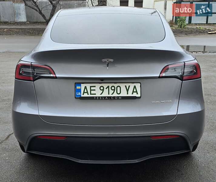 Внедорожник / Кроссовер Tesla Model Y 2024 в Днепре