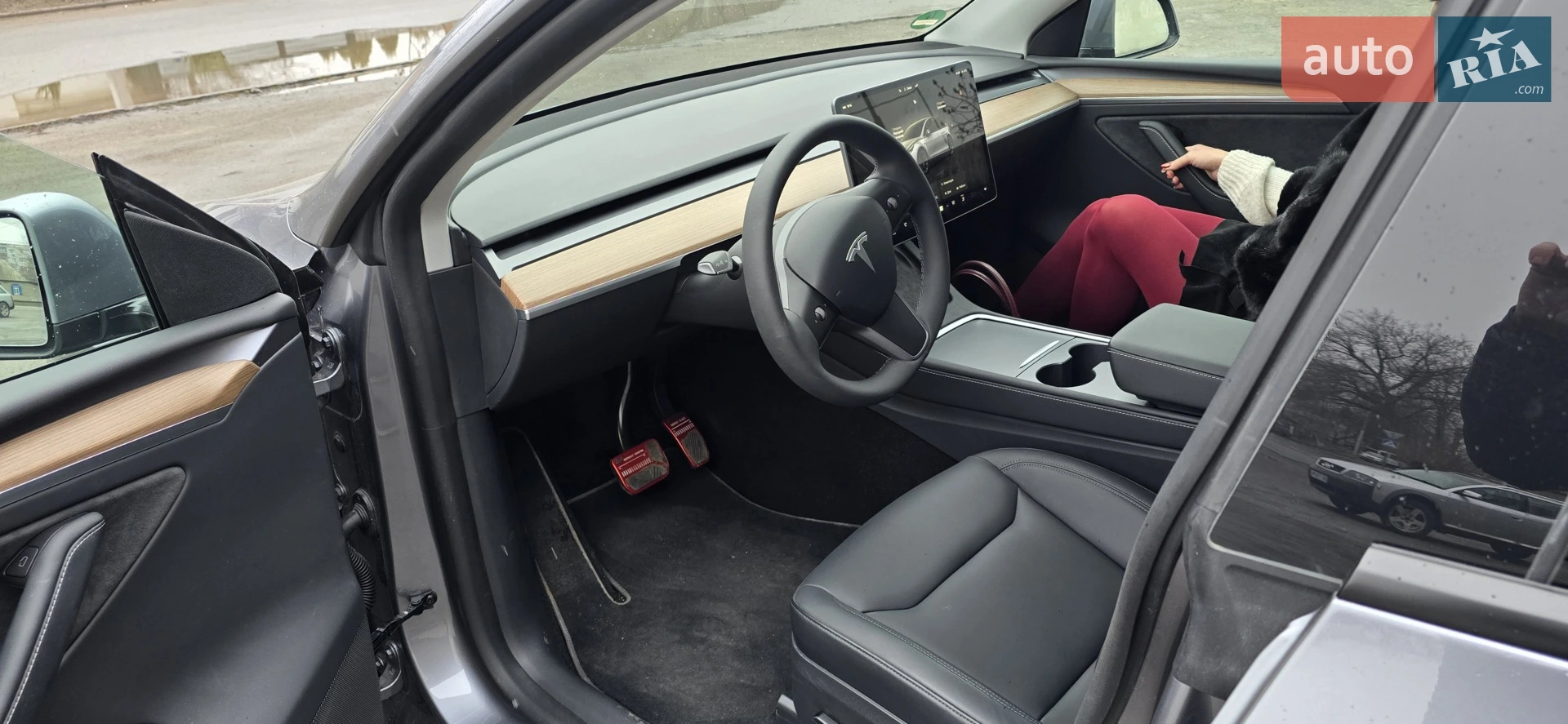 2024 Tesla Model Y - мініатюра 13