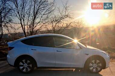 Внедорожник / Кроссовер Tesla Model Y 2020 в 