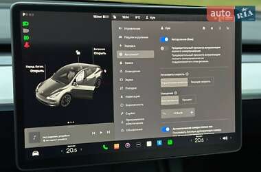 Внедорожник / Кроссовер Tesla Model Y 2022 в Киеве