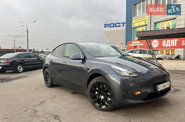 Позашляховик / Кросовер Tesla Model Y 2022 в Харкові