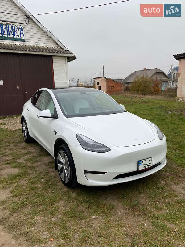 Внедорожник / Кроссовер Tesla Model Y 2022 в Перегинском