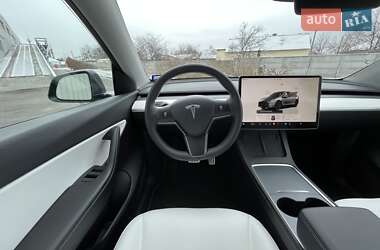 Внедорожник / Кроссовер Tesla Model Y 2022 в 
