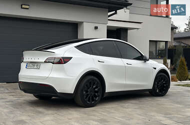 Позашляховик / Кросовер Tesla Model Y 2023 в Києві