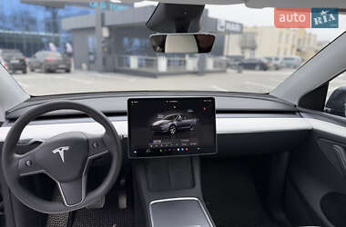 Внедорожник / Кроссовер Tesla Model Y 2023 в 