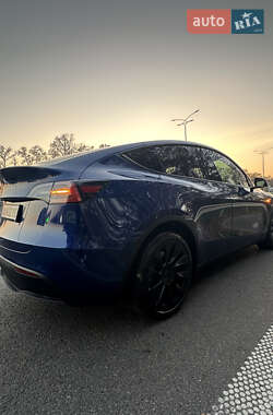 Позашляховик / Кросовер Tesla Model Y 2020 в 