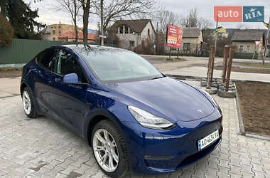 Позашляховик / Кросовер Tesla Model Y 2022 в Ужгороді