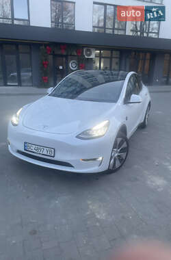 Позашляховик / Кросовер Tesla Model Y 2023 в Львові