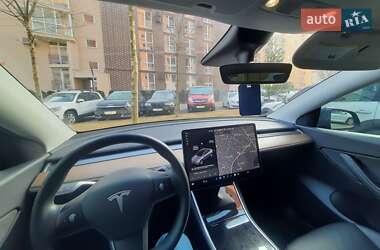 Лифтбек Tesla Model Y 2020 в 