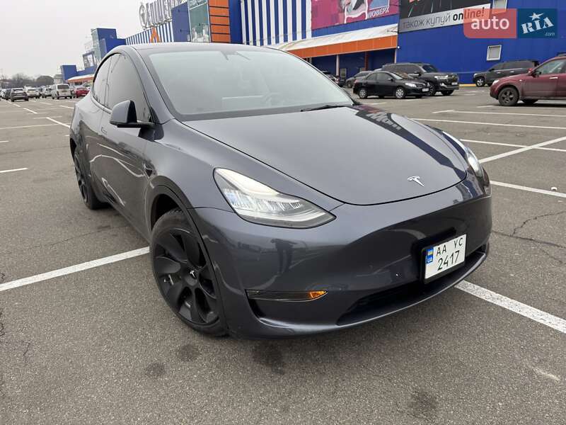 Позашляховик / Кросовер Tesla Model Y 2021 в Києві