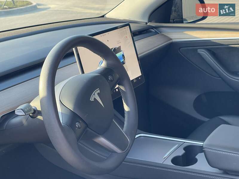 Внедорожник / Кроссовер Tesla Model Y 2023 в Кропивницком
