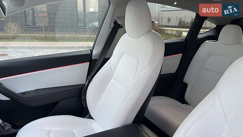 Внедорожник / Кроссовер Tesla Model Y 2021 в Киеве фото 16 Внедорожник / Кроссовер Tesla Model Y 2021 в Киеве