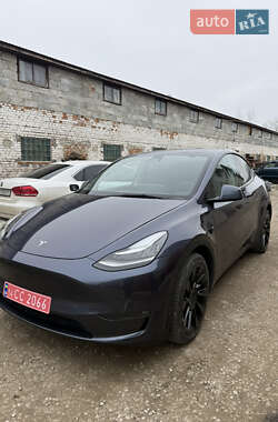 Внедорожник / Кроссовер Tesla Model Y 2021 в Львове