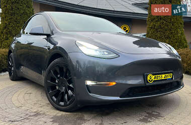 Позашляховик / Кросовер Tesla Model Y 2021 в 