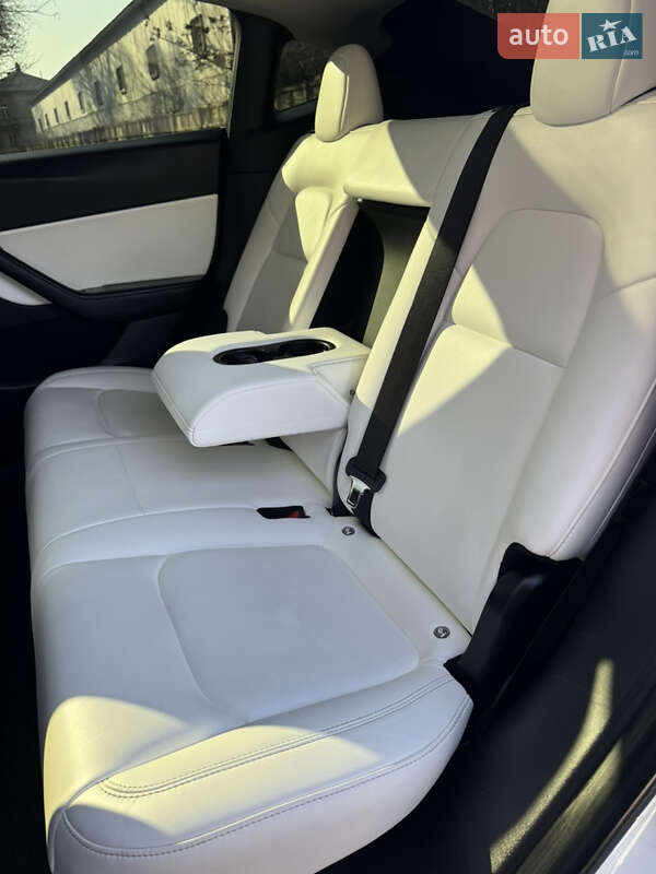 Внедорожник / Кроссовер Tesla Model Y 2021 в Одессе фото 9 Внедорожник / Кроссовер Tesla Model Y 2021 в Одессе