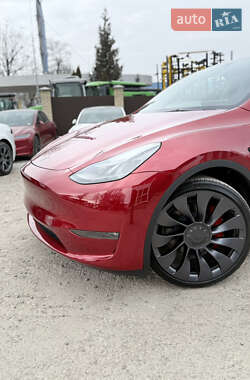 Внедорожник / Кроссовер Tesla Model Y 2024 в 
