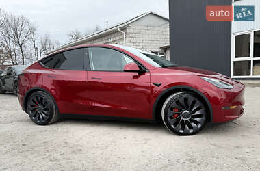 Внедорожник / Кроссовер Tesla Model Y 2024 в 