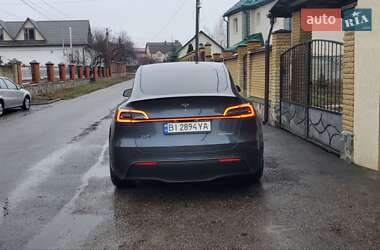 Внедорожник / Кроссовер Tesla Model Y 2022 в 