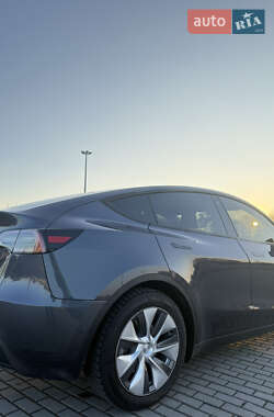 Внедорожник / Кроссовер Tesla Model Y 2022 в 