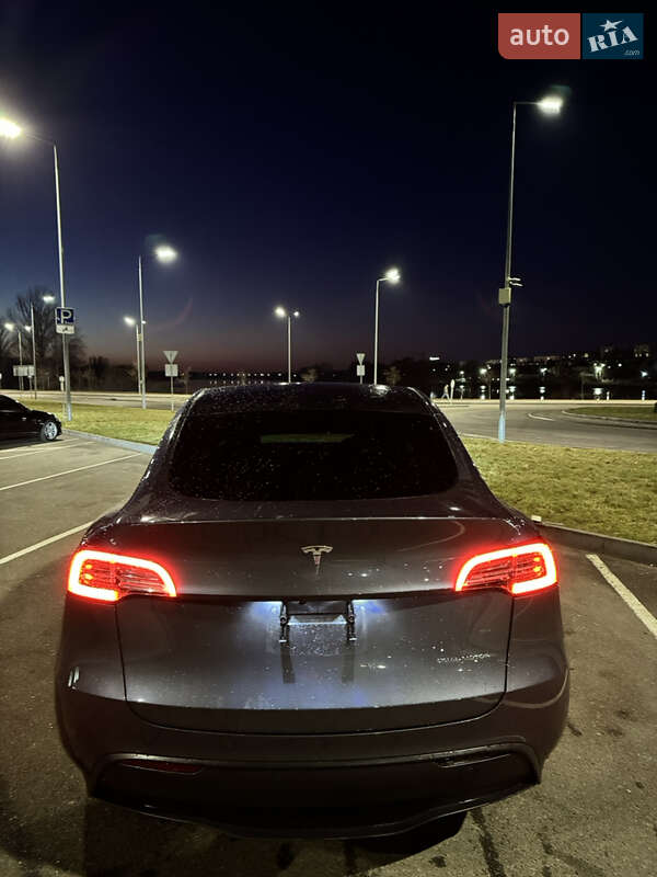 Позашляховик / Кросовер Tesla Model Y 2023 в Вінниці