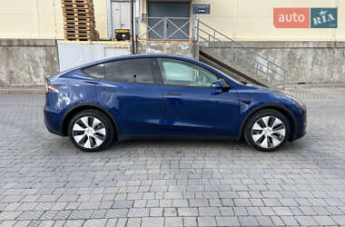 Внедорожник / Кроссовер Tesla Model Y 2022 в 