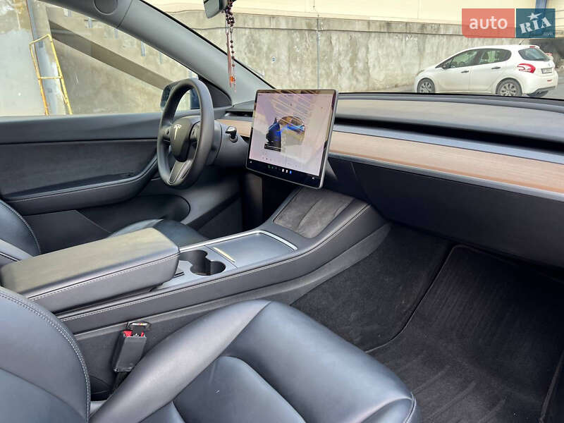 Внедорожник / Кроссовер Tesla Model Y 2022 в Львове