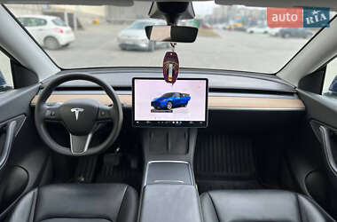 Внедорожник / Кроссовер Tesla Model Y 2022 в 