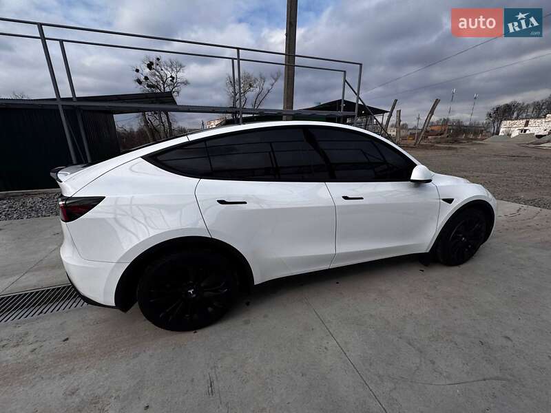 Внедорожник / Кроссовер Tesla Model Y 2023 в Виннице